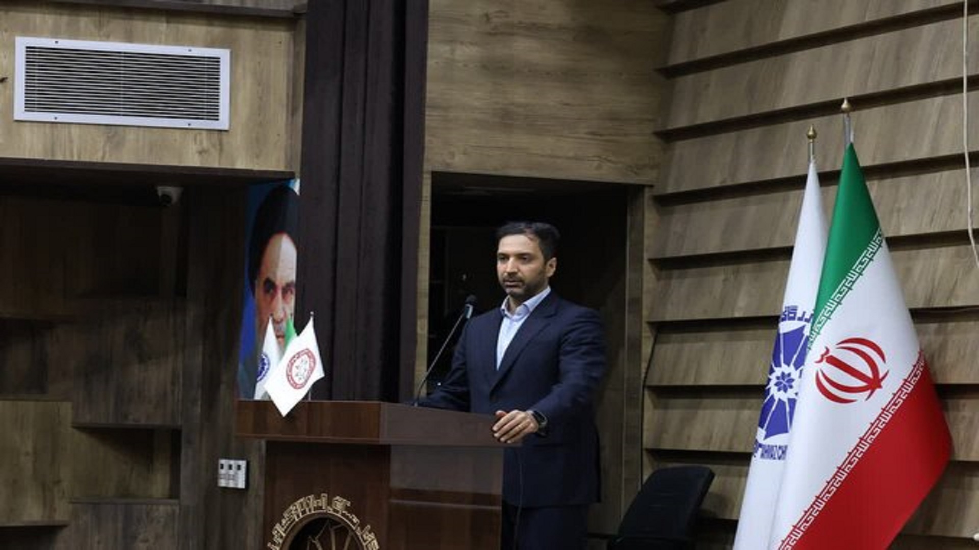 ضرورت گذار بنگاههای خوزستان از تصمیمگیری سلیقهای به مدیریت دادهمحور