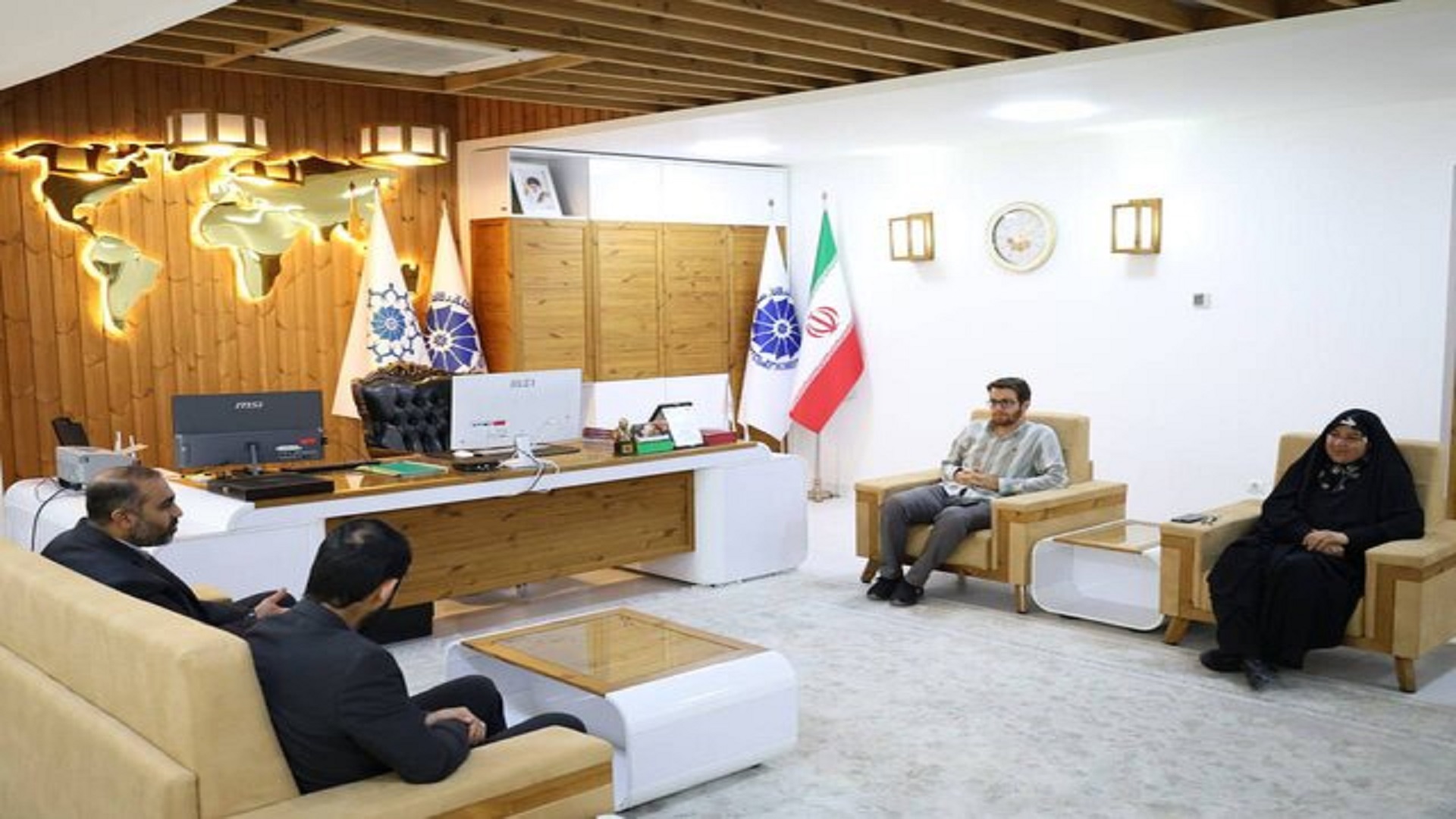 عموری: اتاق بازرگانی اهواز به تربیت کارآفرینان نسل فردا متعهد است